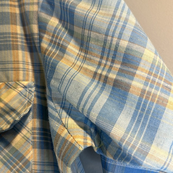 Vintage blue and tan button down - Picture 8 of 11